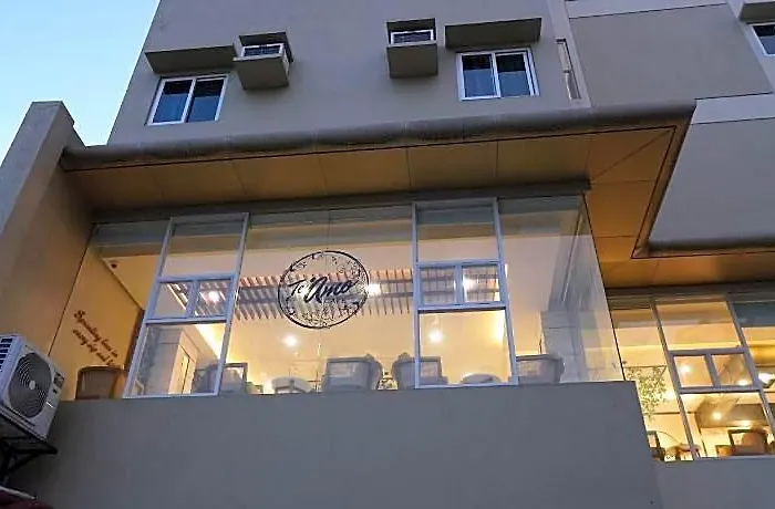 Hotel One 2*