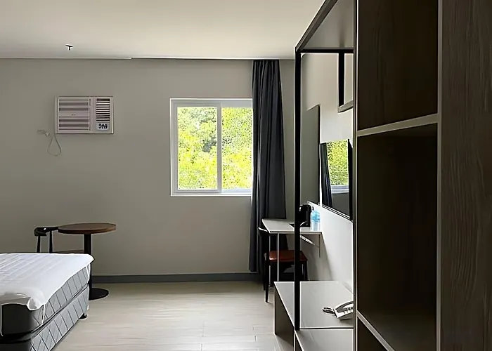 One Hotel 2*