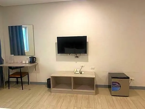 Hotel One - 2*